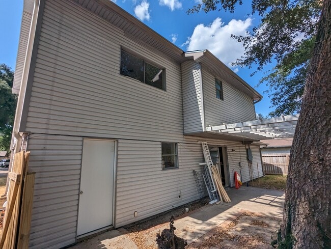 Building Photo - 1765 Aden Mist Dr