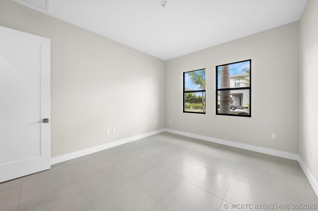 Building Photo - 20414 Juniper Bay Ave