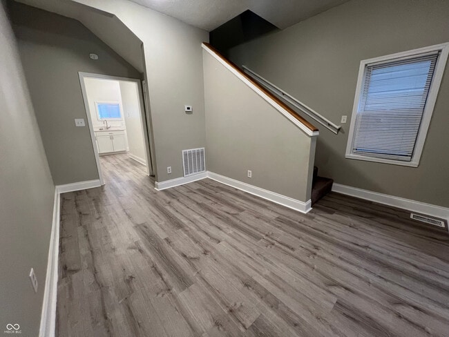 Building Photo - 1223 Union St