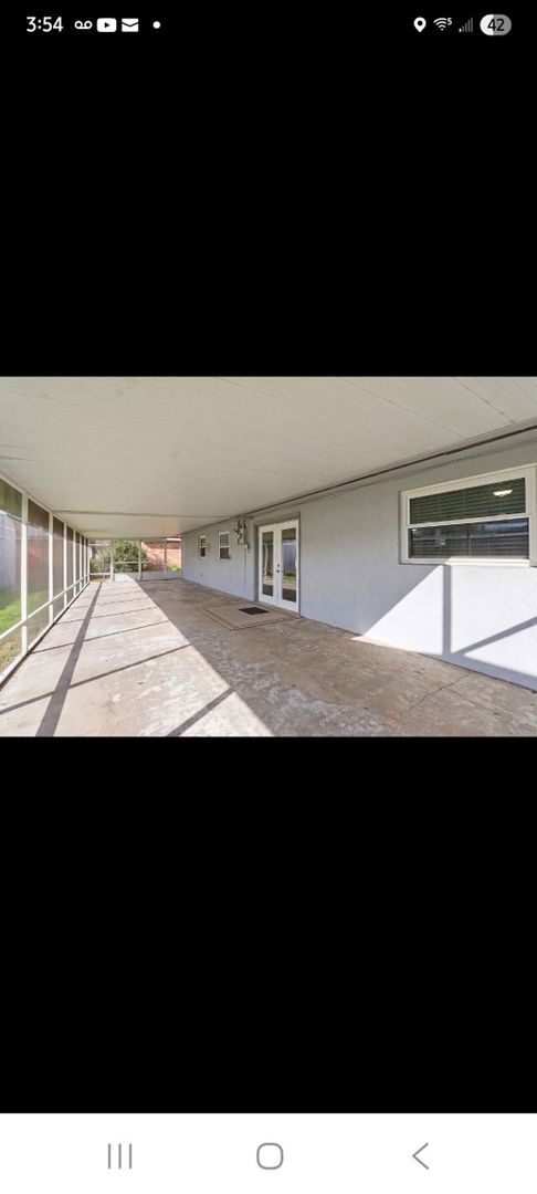 Building Photo - 608 Cheyenne Ave