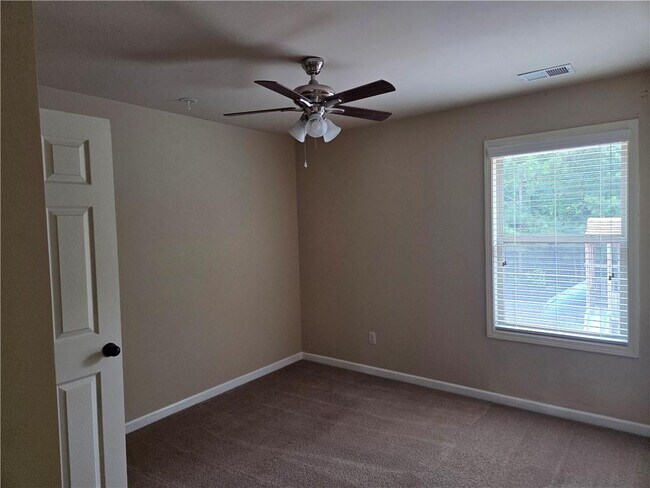 Building Photo - 1030 Glenwyck Dr