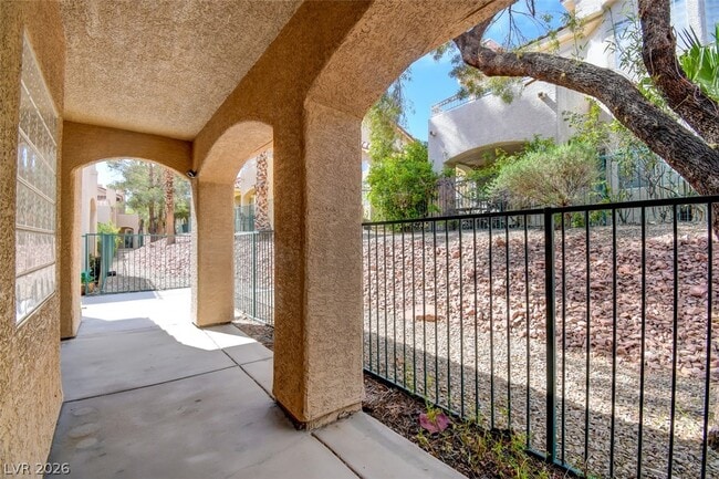 Building Photo - 1782 Tanner Cir