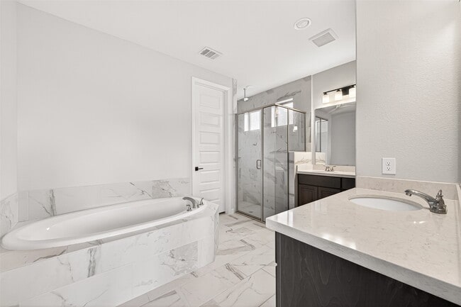 Building Photo - 7438 Denali Dr