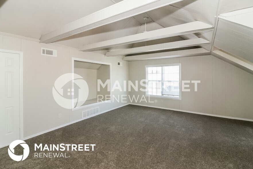 Building Photo - 5411 Maiden Grass Dr