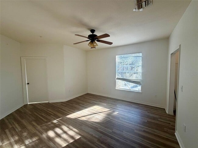 Building Photo - 122 Vista Verdi Cir