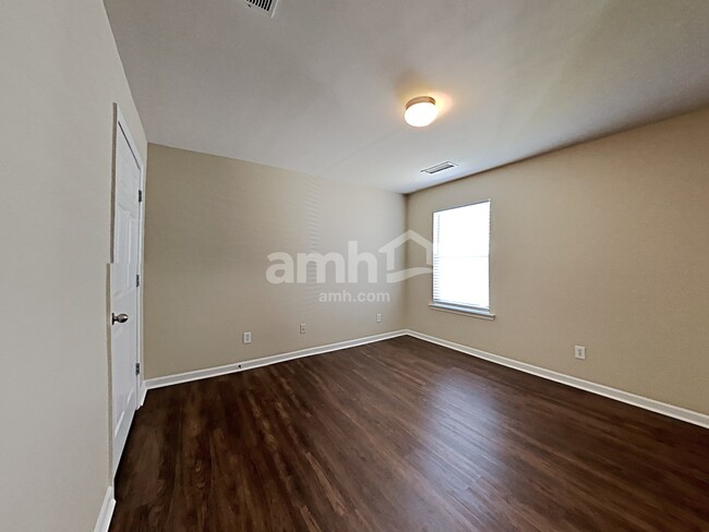 Building Photo - 1733 Arbor Vista Dr