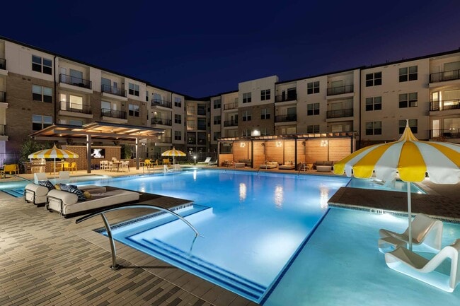 Photo inspiration: Fresh Look at Regal Retreats Luxury Living Redefined
