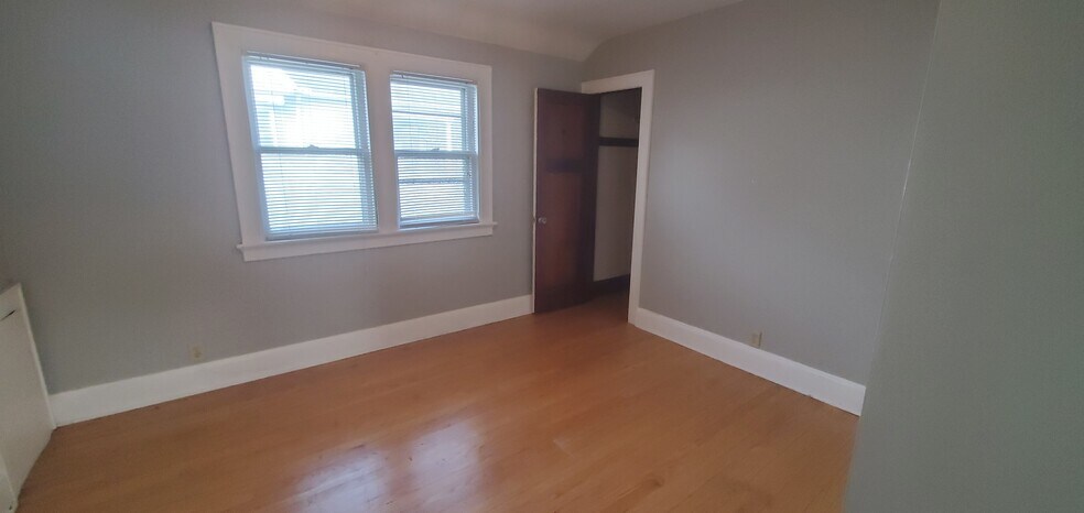 Building Photo - 2235A S Mound St