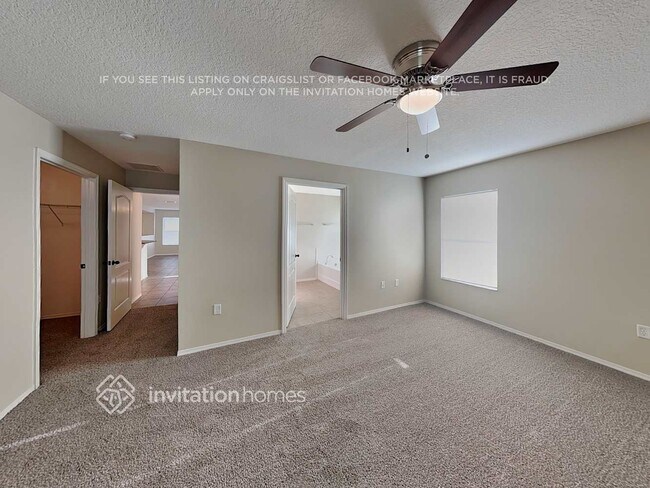 Building Photo - 240 Star Shell Dr