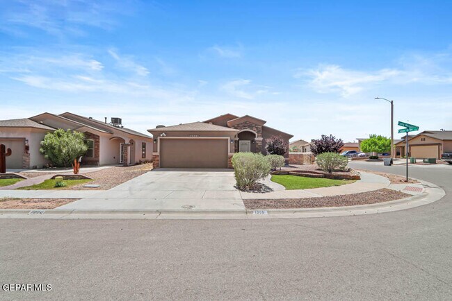 Building Photo - 7000 Long Meadow Dr