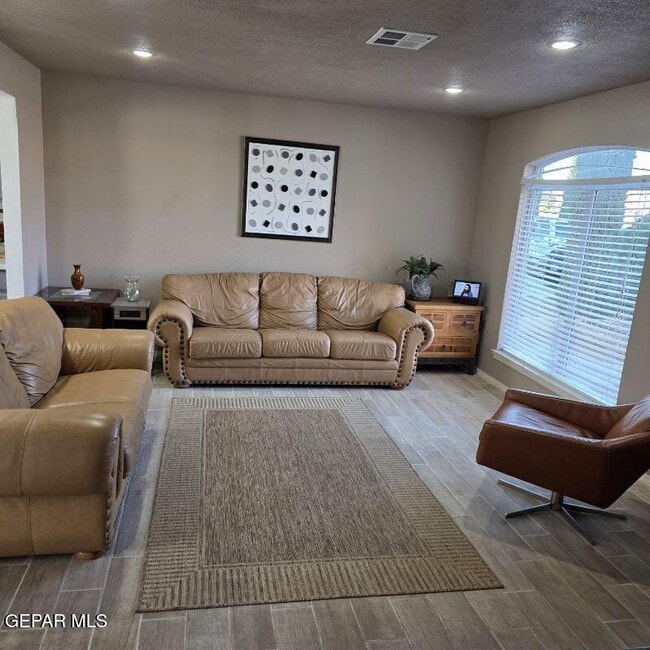 Building Photo - 12248 Holy Springs Ct