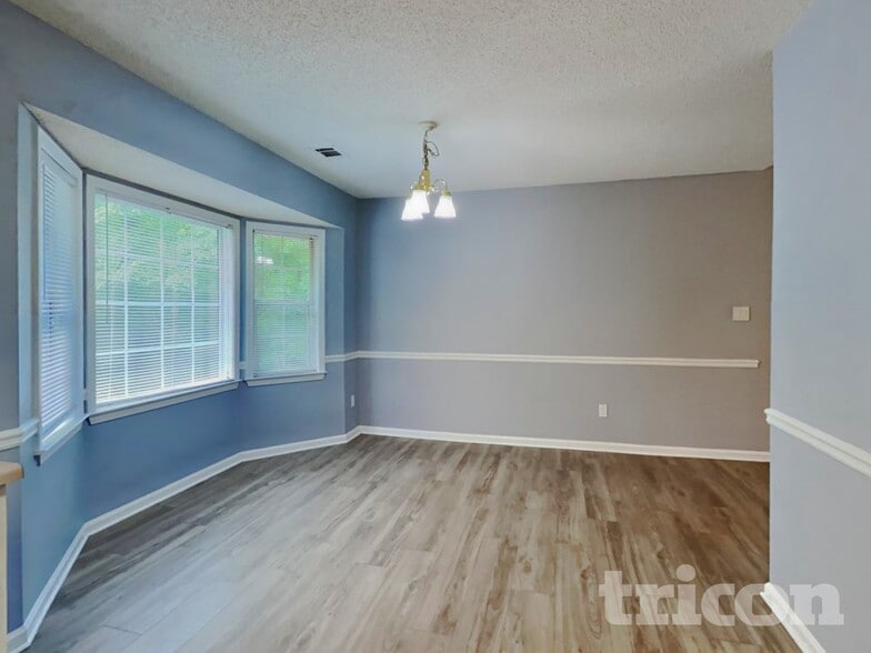 Building Photo - 184 Bradford Pl