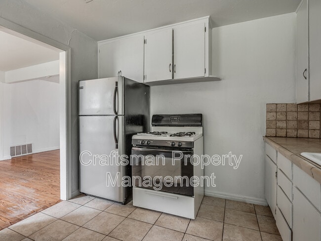 Building Photo - 1711 Brighton Ave