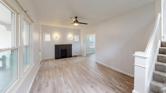 Building Photo - 6232 Montgomery Rd