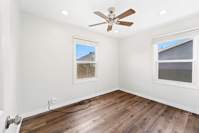 Building Photo - Recently Remodeled Home- MUST SEE!!!!!