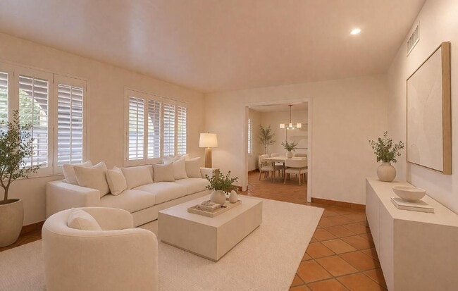 Building Photo - 5240 E Cholla St