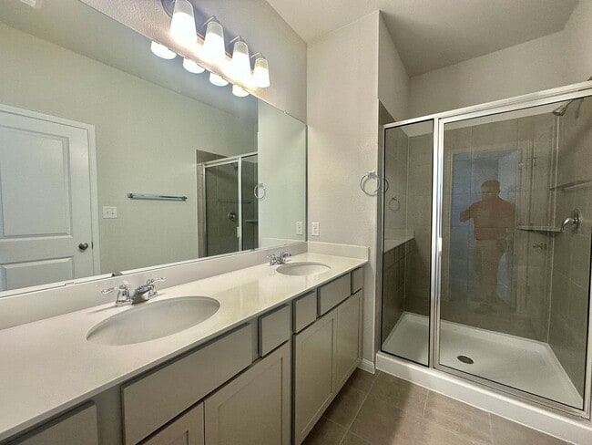 Building Photo - 3 Bed 2Bath in Taylor Tx