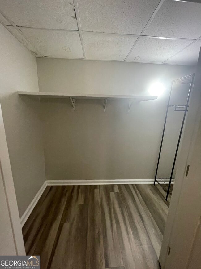 Building Photo - 310 Harris Manor Dr SW