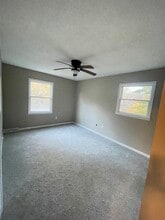 Building Photo - 112 Sycamore Rd