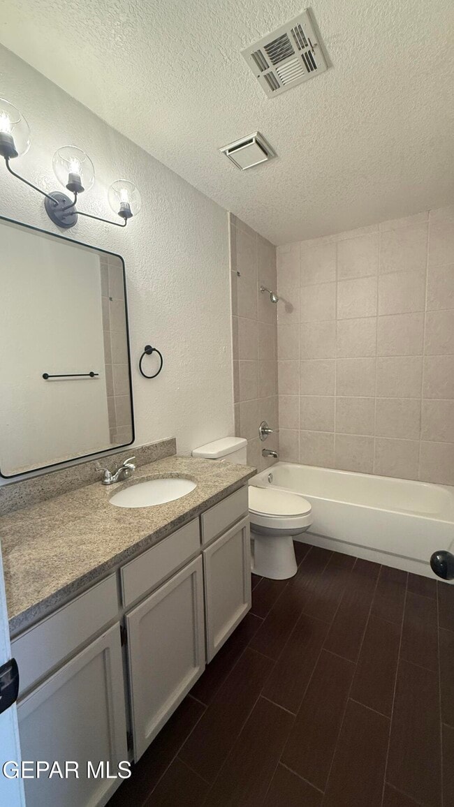 Building Photo - 11621 Marsh Mccall Way