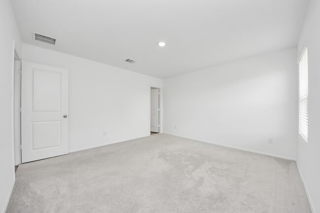 Building Photo - 10910 Bright Beacon Dr