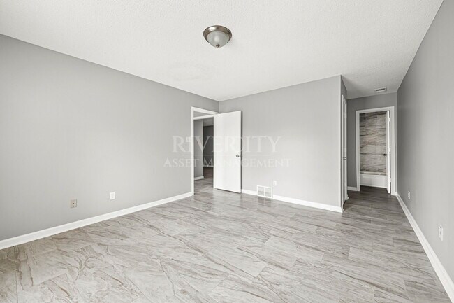 Building Photo - 2516 Wellons Ave