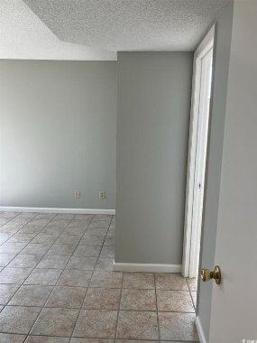 Building Photo - 8829G Barkwood Dr