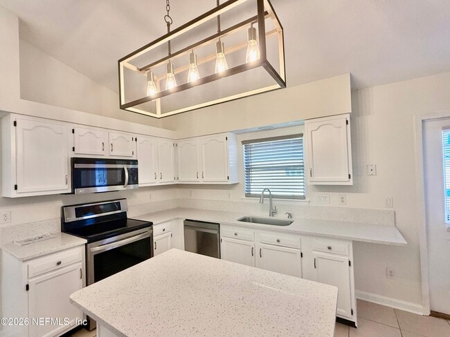Building Photo - 8796 Chambore Dr