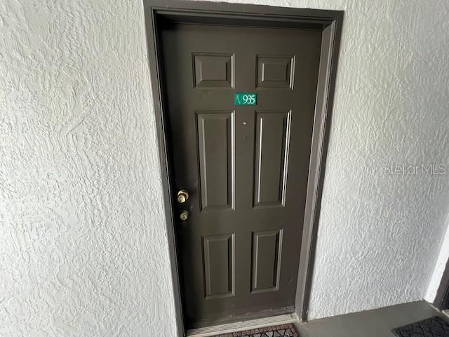 Building Photo - 13917 Fairway Island Dr