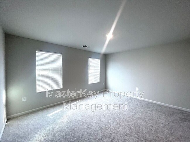 Building Photo - 2334 Chert Ln