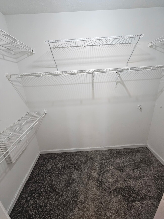 Building Photo - 4426 High School Rd