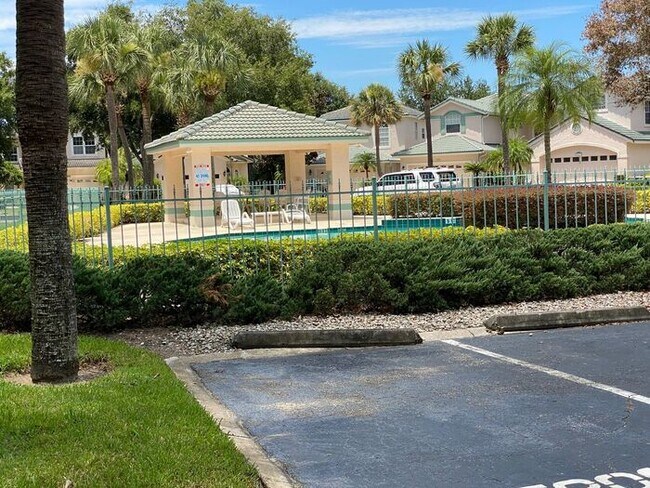 Building Photo - 3 Bedroom 2.5 Bath Cinnamon Bay Home with Stunning view, and Hardwood Flooring!