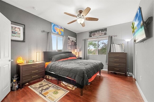 Building Photo - 5921 Riverside Ave