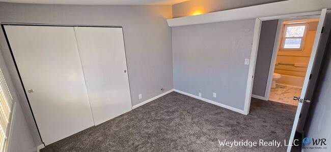 Building Photo - COMMING SOON!  Updated 3-Bedroom (Bonus Ro...