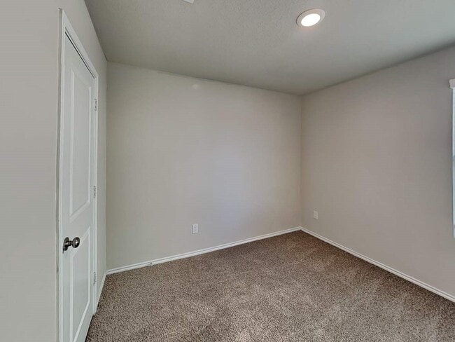 Building Photo - 163 Pasadena Pl