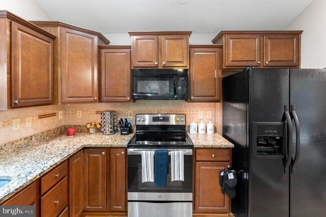 Building Photo - 10603 Eden Brook Dr