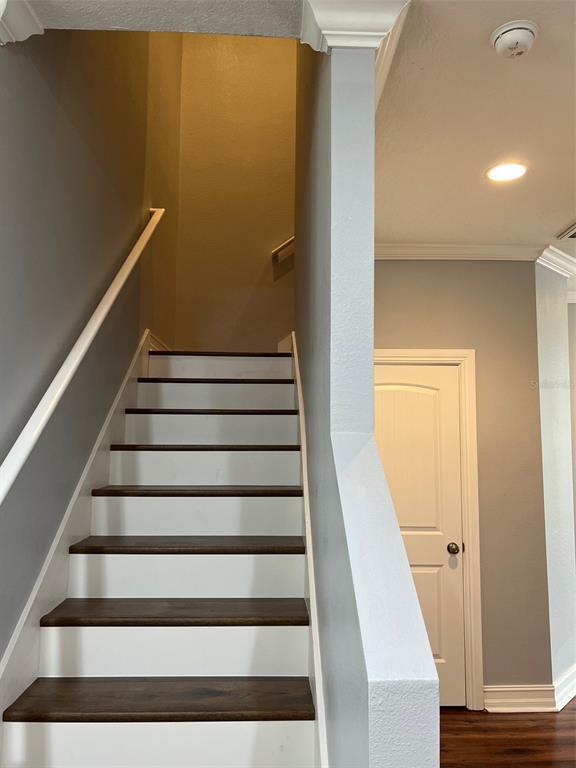 Building Photo - 6921 Interbay Blvd