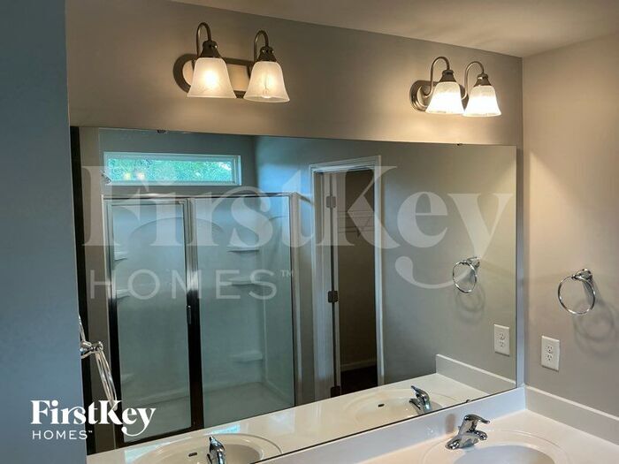Building Photo - 7318 Brawley Wood Ct