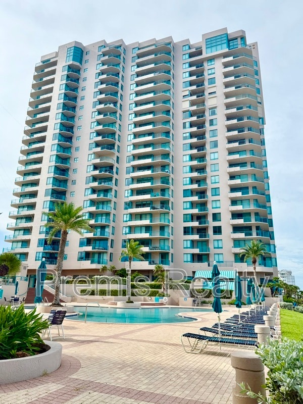 Building Photo - 1540 Gulf Blvd