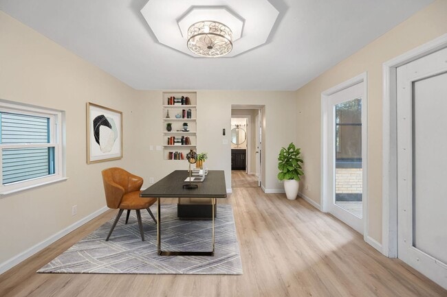Building Photo - NORTHSIDE RARE GEM - FULLY RENOVATED 5+ BE...