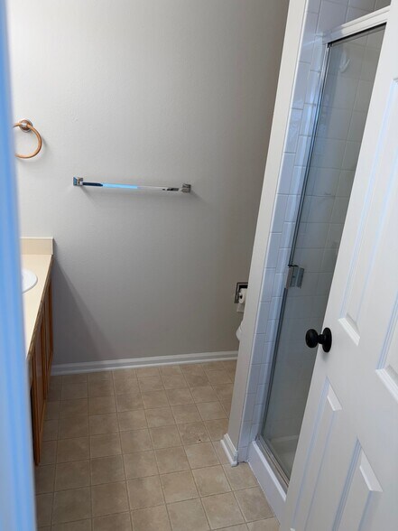 Building Photo - 5843 Butterfield Dr