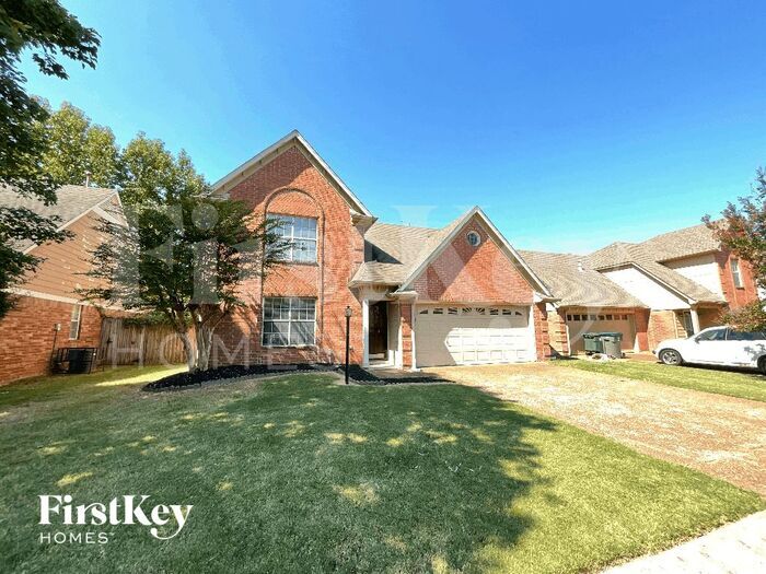 Primary Photo - 1809 Black Bear Cir W