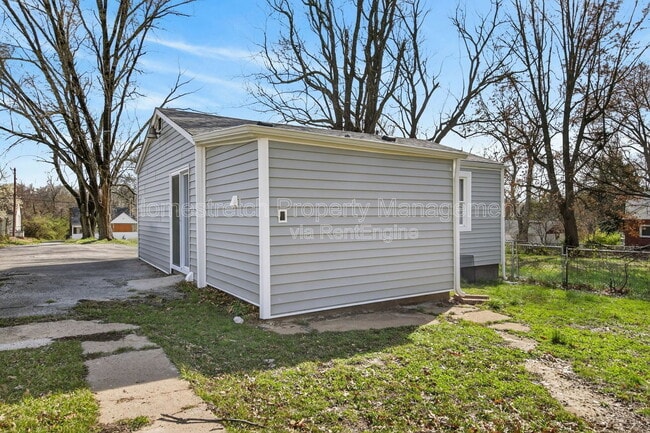 Building Photo - 7733 Brand Ave