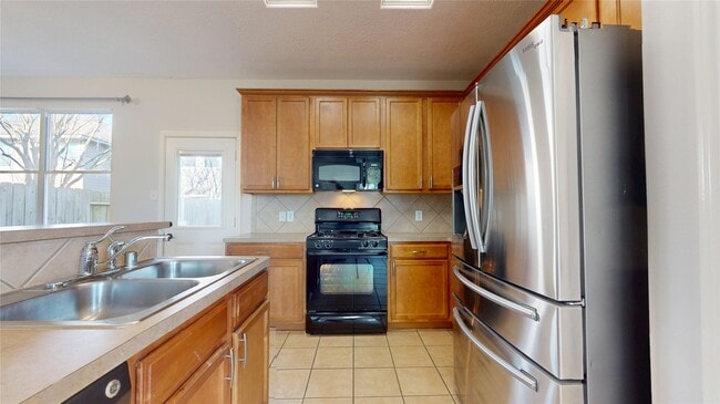 Building Photo - 12443 Narcissus View Trail