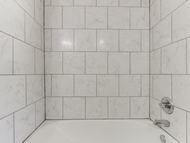 Building Photo - 929 Branchwood Dr