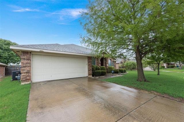 Building Photo - 2760 Beacon Hill Dr