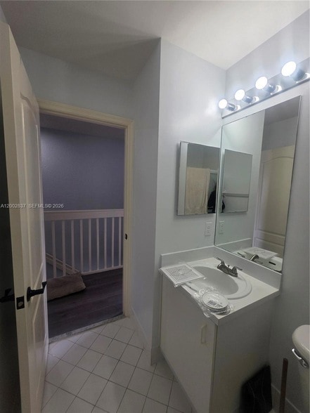 Building Photo - 14055 SW 120th Ct