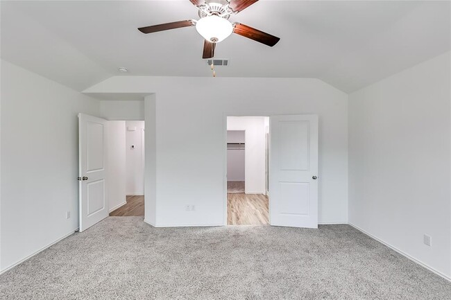 Building Photo - 1641 Catahoula Dr