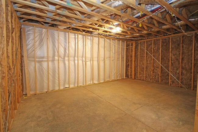 Building Photo - 1412 Palomino Trl