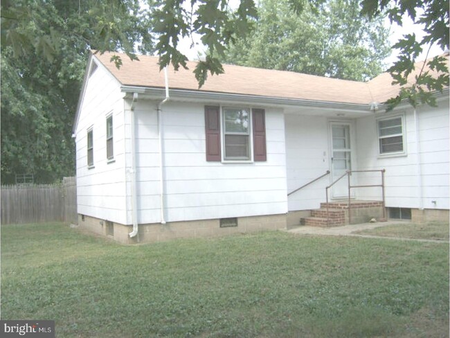 Primary Photo - 5613 N Dupont Hwy
